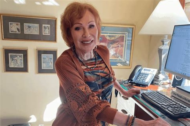 Ann Louise Gittleman Net Worth