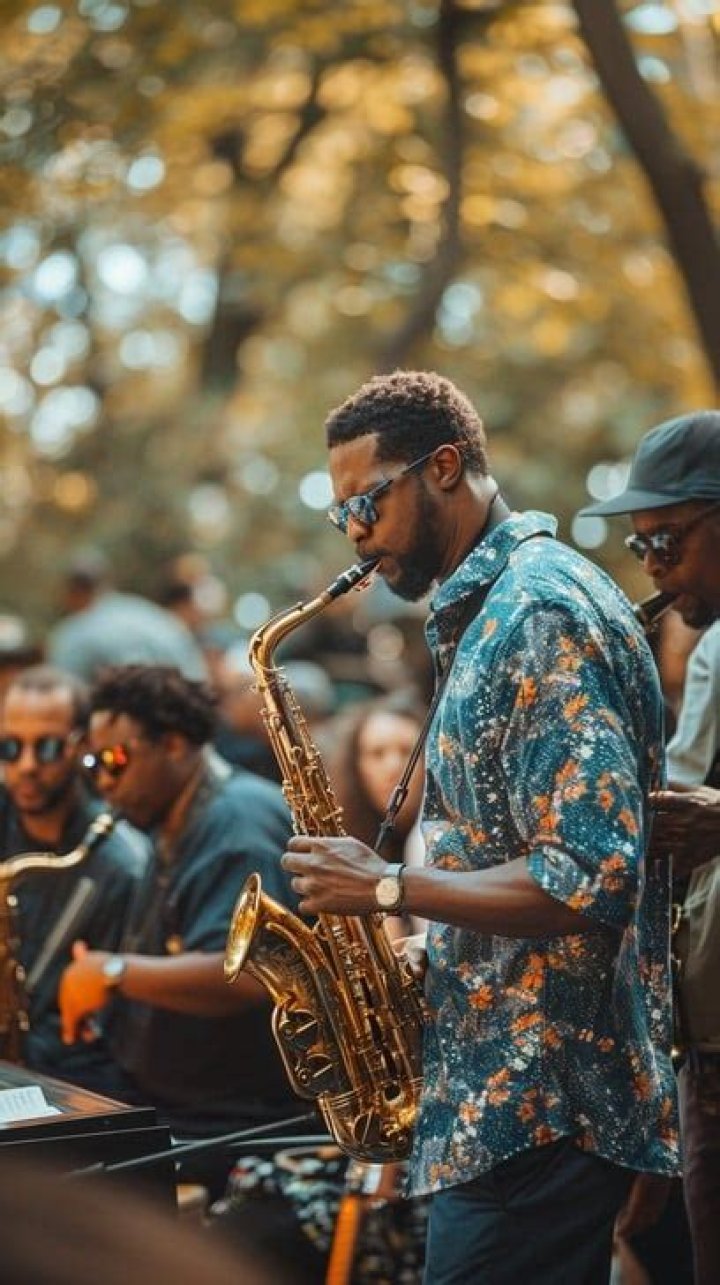 Himself (Saxophone)
