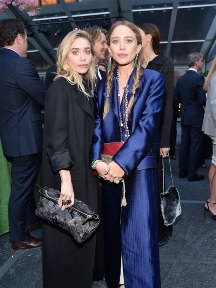 Mary-Kate / Mary-Kate Olsen / Ashley / Maggie Smith