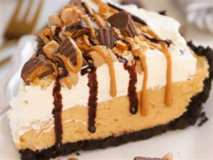 Peanut Butter Pie - Celebrating Sweets